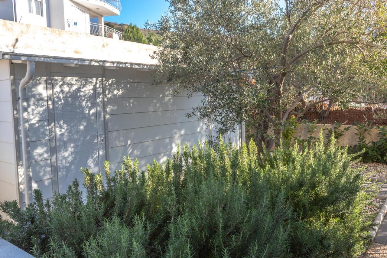 דירות פונאנט Finestra Sul Mare מראה חיצוני תמונה